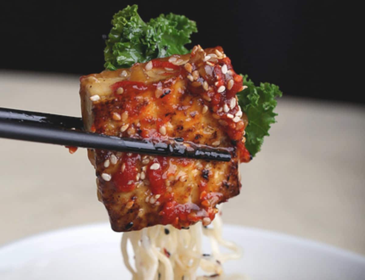 ¿Sabes qué es el tofu? - EligeVeg